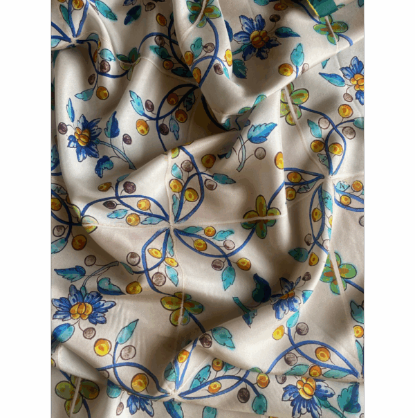 Pañuelo seda ONDARA 90x90 cm - Imagen 2
