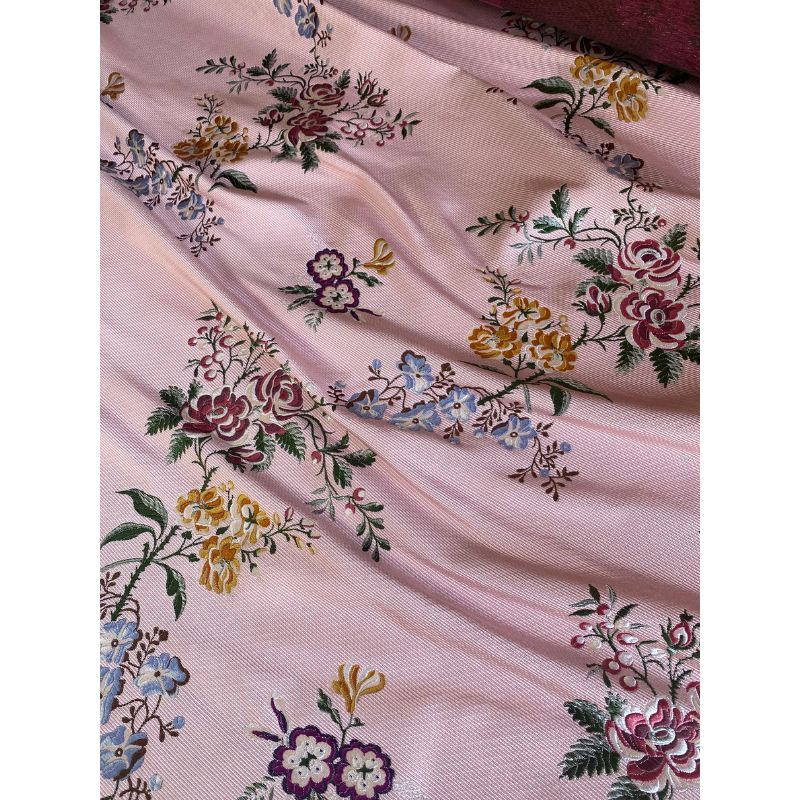 tejido-seda-borghia-valencia-espolin-guirnalda-antiguo-otoman-tela-fallera-indumentaria-tradicional-valenciana-rosa-marita-peonia